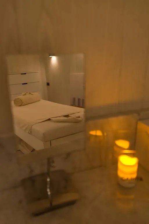 Bdesign & Spa Paradou Hotel