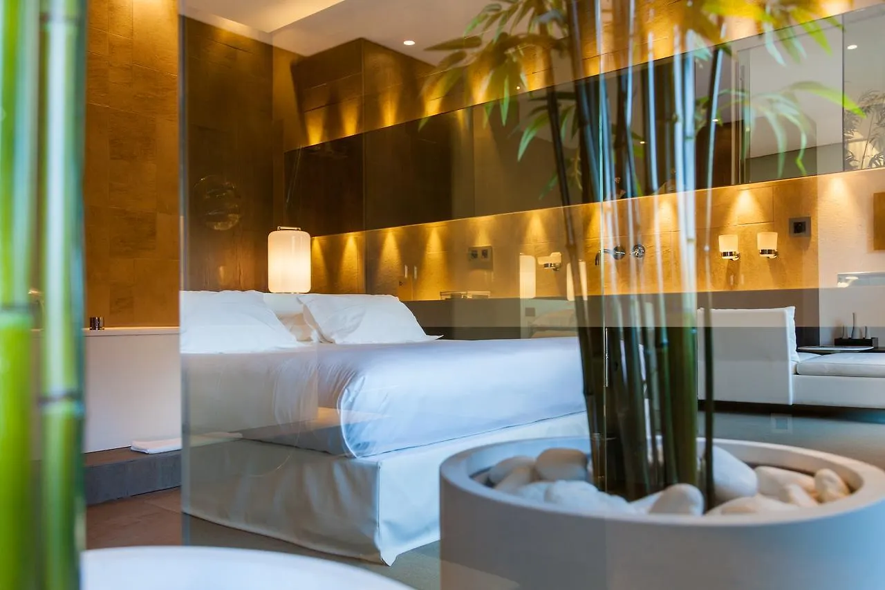 Bdesign & Spa Paradou Frankrike